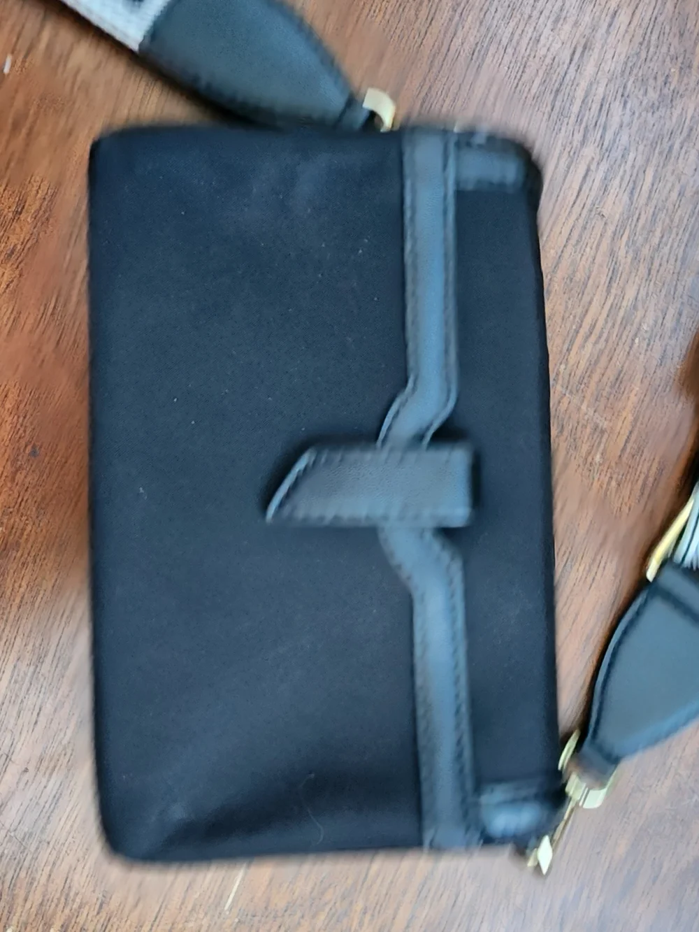 Michael Kors Jet Set Nylon Smartphone Crossbody Bag Black Logo Strap